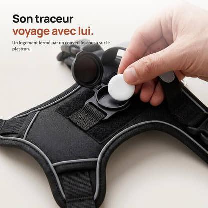 Traceur rond glissé dans le logement fermé du harnais pour chien Yzavo